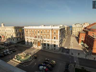 Da qui su infatti � possibile ammirare l�intero skyline del Quartiere Umbertino